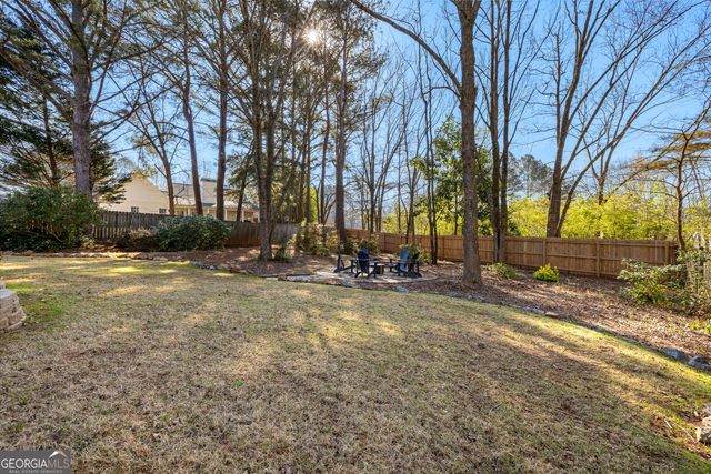 16 Quail Run Court, Newnan, GA 30265