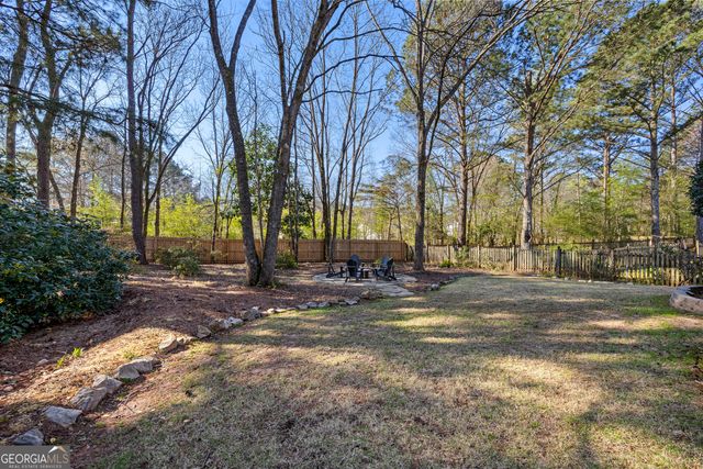 16 Quail Run Court, Newnan, GA 30265
