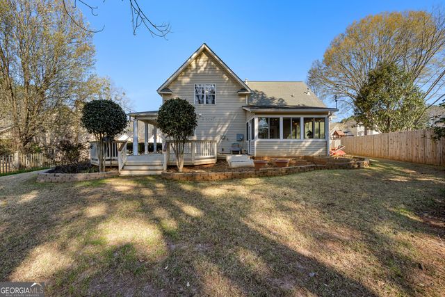 16 Quail Run Court, Newnan, GA 30265