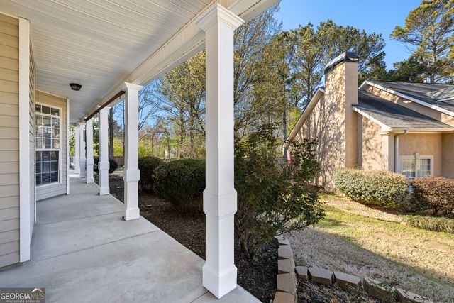 16 Quail Run Court, Newnan, GA 30265