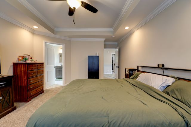 356 Barry Dr, Clarksville, TN 37040