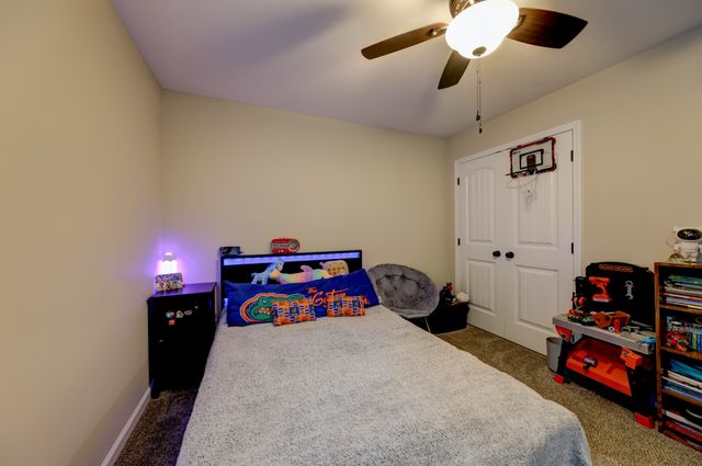 356 Barry Dr, Clarksville, TN 37040