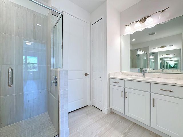 10618 KLEE AVENUE, Bradenton, FL 34212