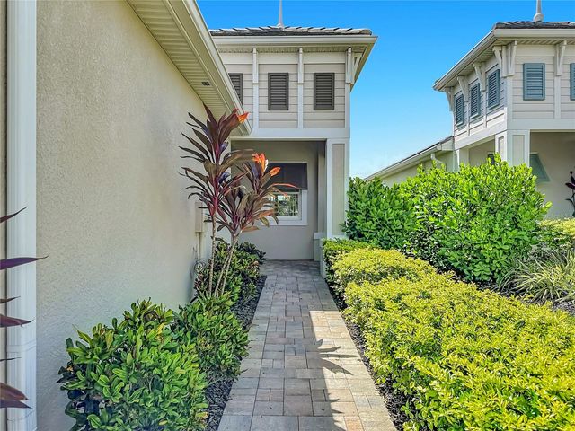 10618 KLEE AVENUE, Bradenton, FL 34212