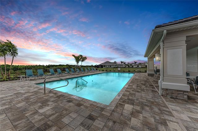 10618 KLEE AVENUE, Bradenton, FL 34212