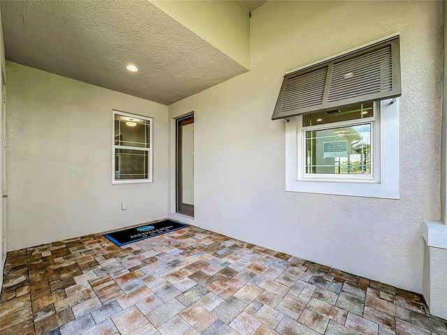 10618 KLEE AVENUE, Bradenton, FL 34212
