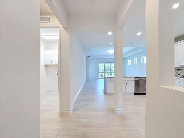 10618 KLEE AVENUE, Bradenton, FL 34212