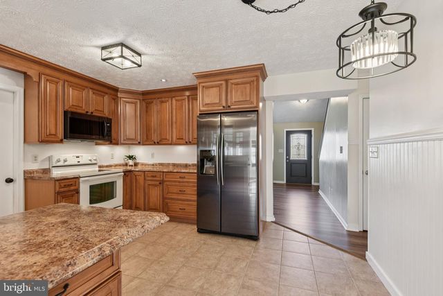 9 LENNON CT, Glen Burnie, MD 21061