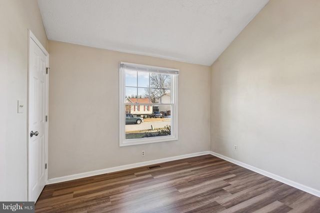 9 LENNON CT, Glen Burnie, MD 21061