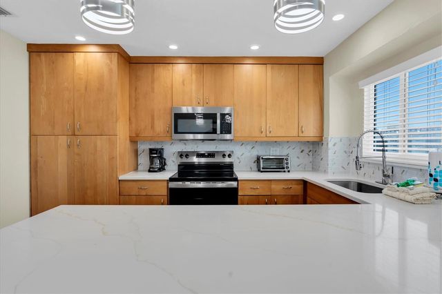 5830 MIDNIGHT PASS ROAD 705, Sarasota, FL 34242