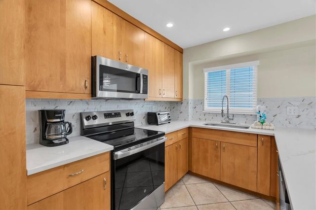 5830 MIDNIGHT PASS ROAD 705, Sarasota, FL 34242