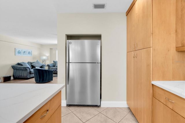 5830 MIDNIGHT PASS ROAD 705, Sarasota, FL 34242