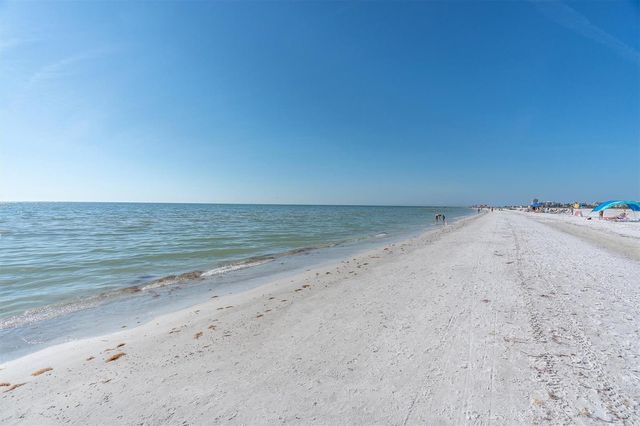 5830 MIDNIGHT PASS ROAD 705, Sarasota, FL 34242