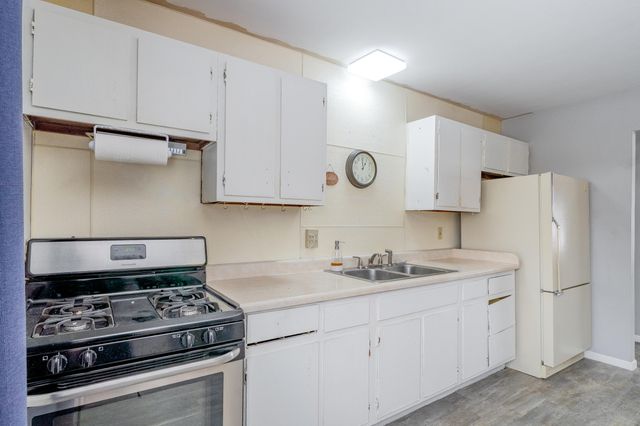 419 Portland Road, Valparaiso, IN 46385