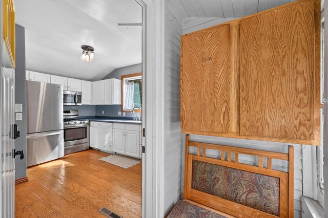 517 Sidney Street E, Saint Paul, MN 55107