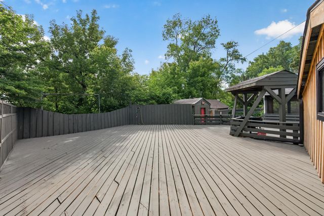 517 Sidney Street E, Saint Paul, MN 55107