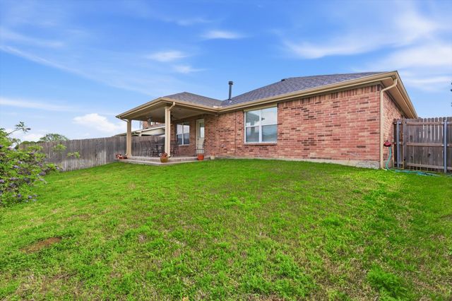 9125 Rainland Court, Arlington, TX 76002
