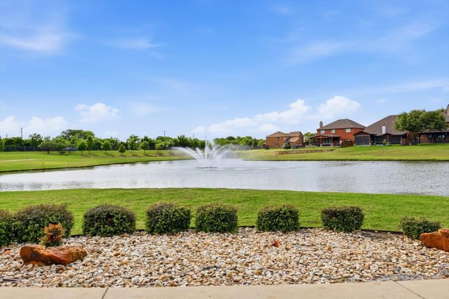 9125 Rainland Court, Arlington, TX 76002