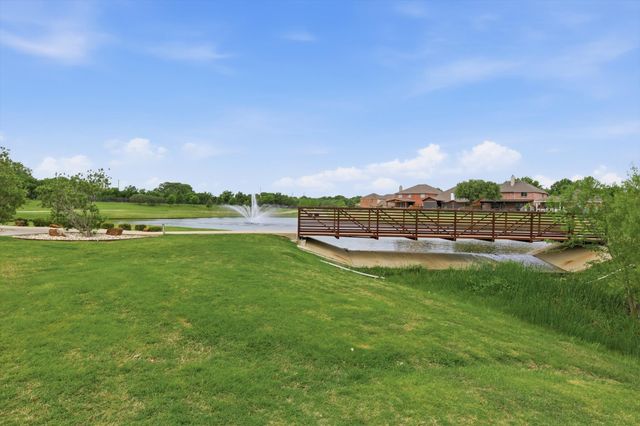 9125 Rainland Court, Arlington, TX 76002