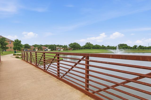 9125 Rainland Court, Arlington, TX 76002