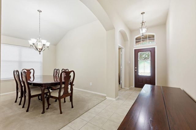 9125 Rainland Court, Arlington, TX 76002