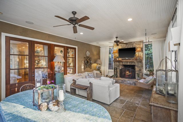 215 Lynnwood Blvd, Nashville, TN 37205