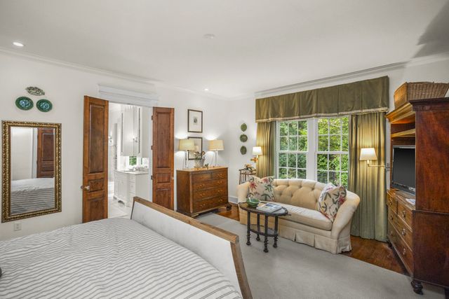 215 Lynnwood Blvd, Nashville, TN 37205