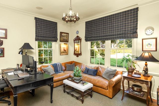 215 Lynnwood Blvd, Nashville, TN 37205