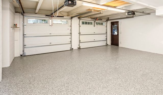 215 Lynnwood Blvd, Nashville, TN 37205