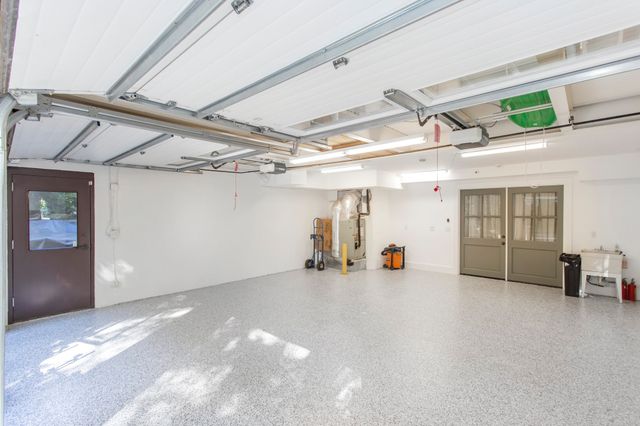 215 Lynnwood Blvd, Nashville, TN 37205