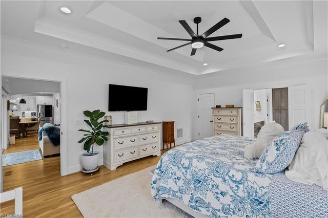 8198 Rob Roy Drive, Summerfield, NC 27358