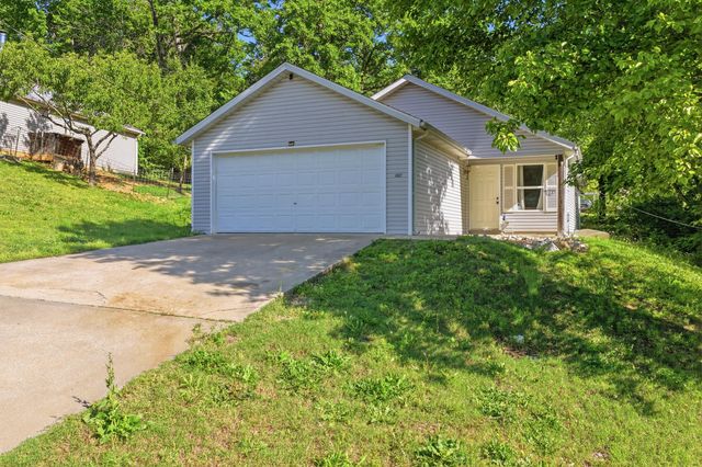 1027 Meadow Lane, Merriam Woods, MO 65740