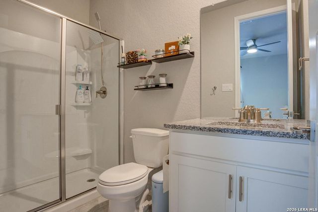 237 Bryant Park, Castroville, TX 78009