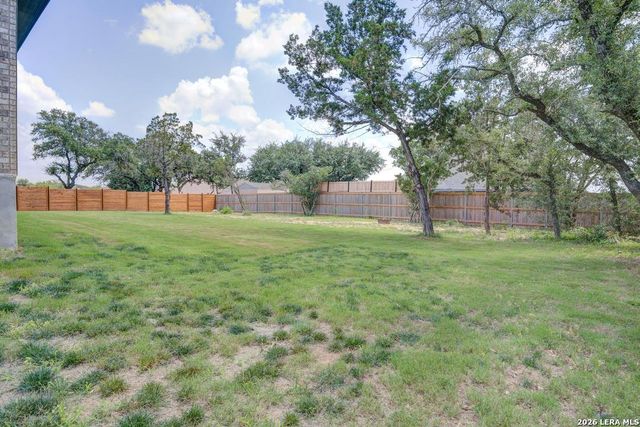 237 Bryant Park, Castroville, TX 78009