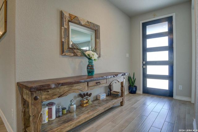 237 Bryant Park, Castroville, TX 78009