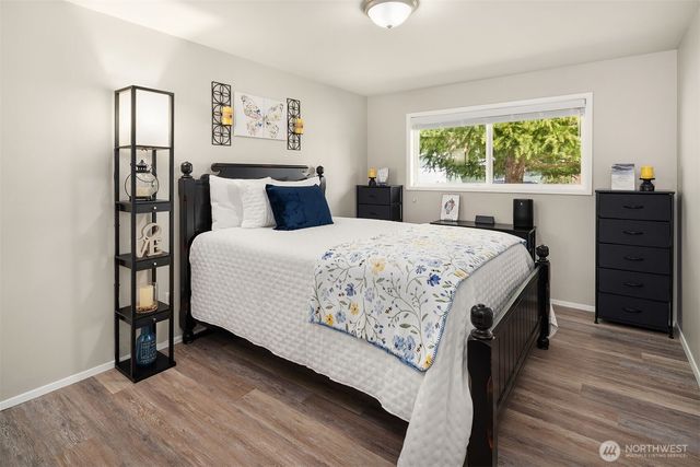 1067 Anacortes Avenue NE, Renton, WA 98059