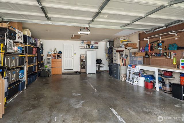 1067 Anacortes Avenue NE, Renton, WA 98059