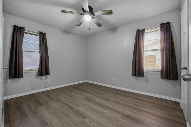 4577 Bonanza Lane, Dallas, TX 75211