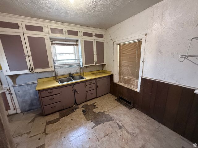 110 W CLARK ST, Grantsville, UT 84029