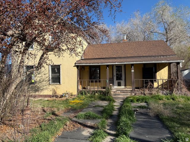 110 W CLARK ST, Grantsville, UT 84029