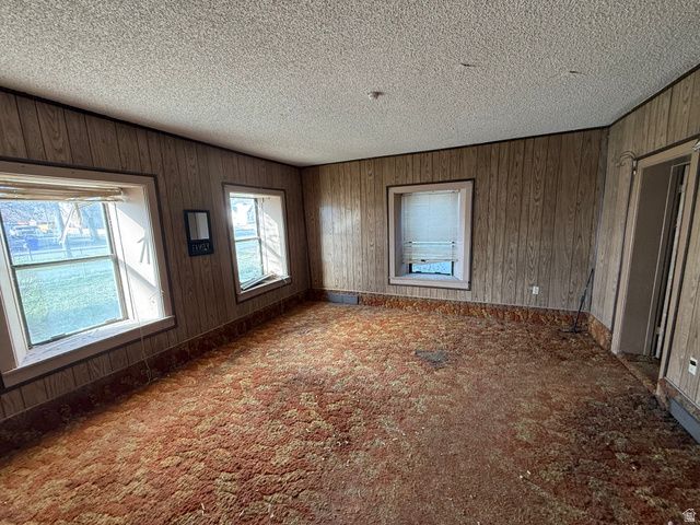 110 W CLARK ST, Grantsville, UT 84029