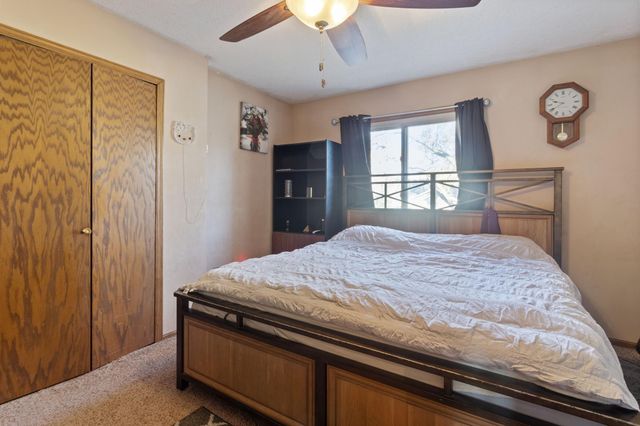 1501 80th Avenue N, Brooklyn Park, MN 55444