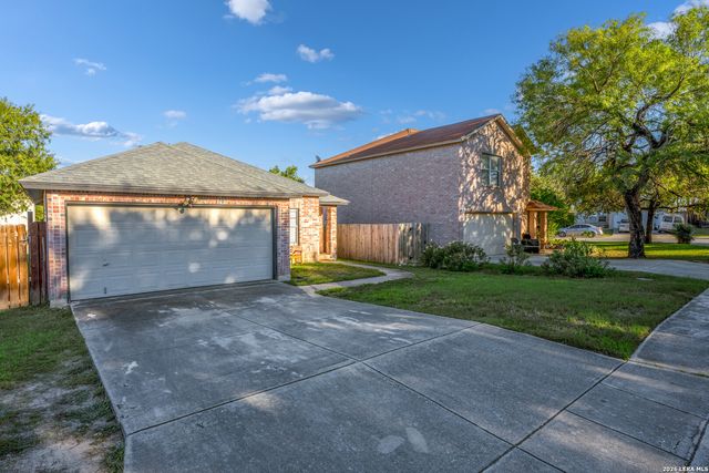 310 WIGGINS CRK, San Antonio, TX 78253