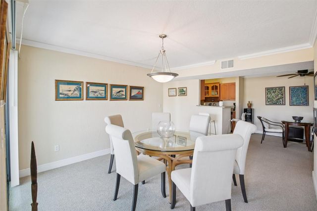 455 ALT 19 S 42, Palm Harbor, FL 34683