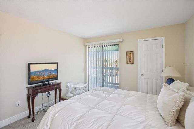 455 ALT 19 S 42, Palm Harbor, FL 34683