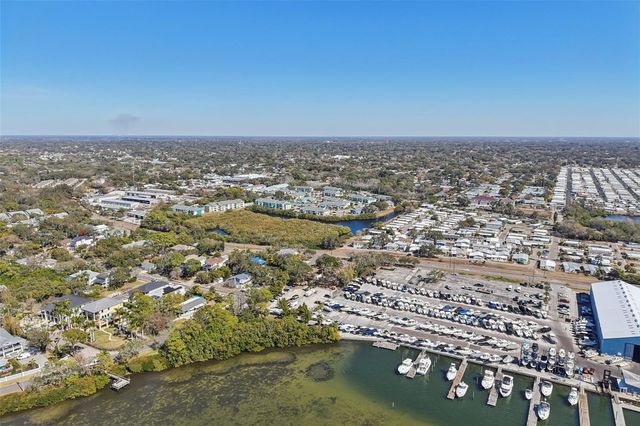 455 ALT 19 S 42, Palm Harbor, FL 34683