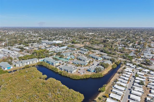 455 ALT 19 S 42, Palm Harbor, FL 34683