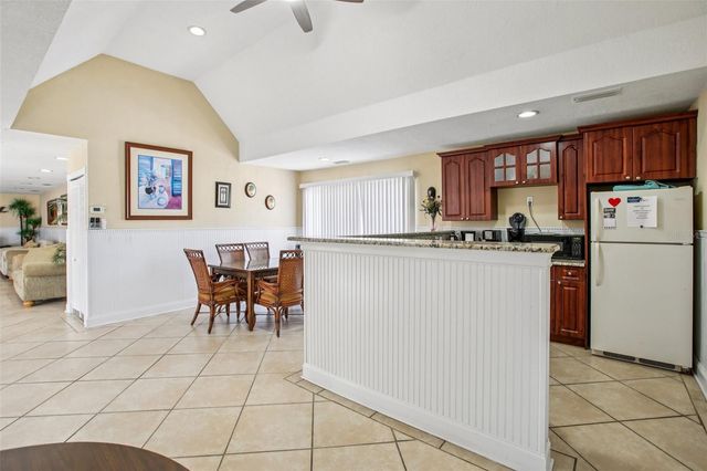 455 ALT 19 S 42, Palm Harbor, FL 34683