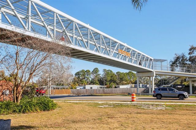 455 ALT 19 S 42, Palm Harbor, FL 34683