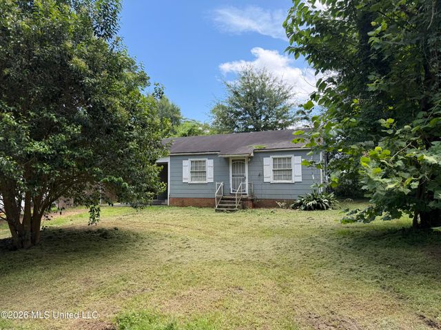 333 Creston Avenue, Jackson, MS 39212